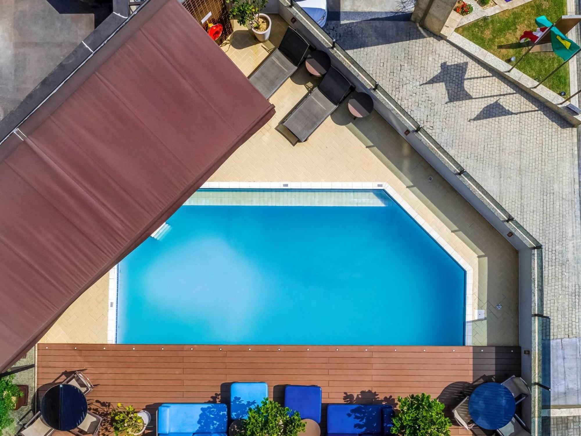 Apart Hotel Moderno Em جوينفيل المظهر الخارجي الصورة
