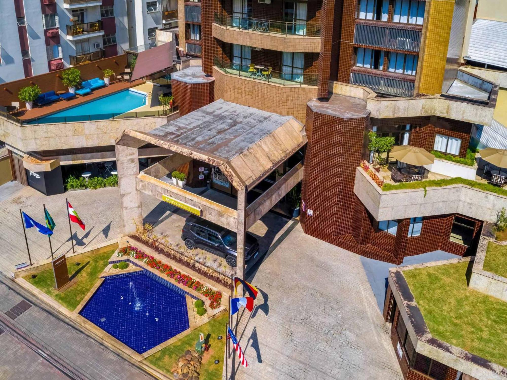Apart Hotel Moderno Em جوينفيل المظهر الخارجي الصورة