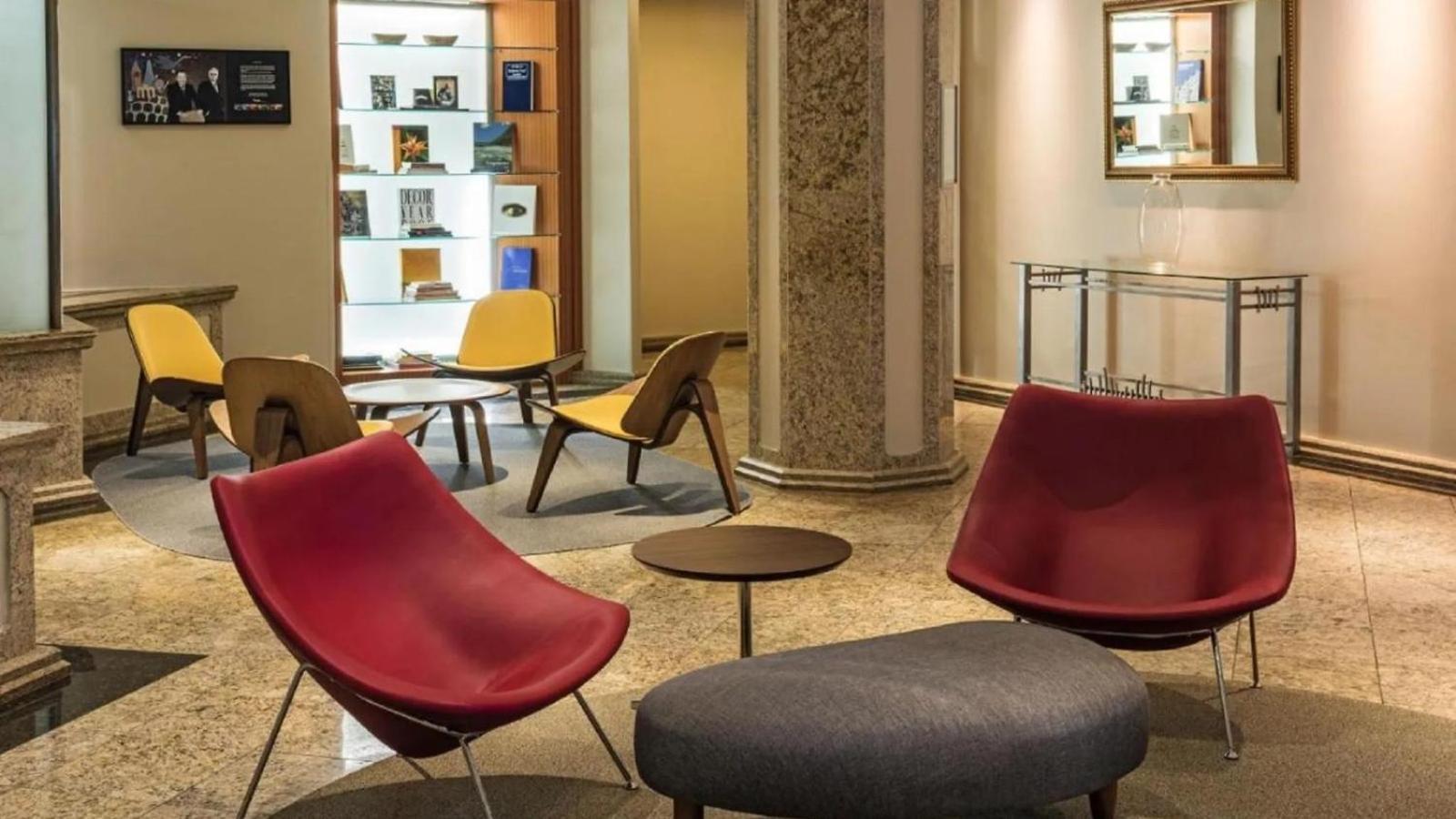 Apart Hotel Moderno Em جوينفيل المظهر الخارجي الصورة